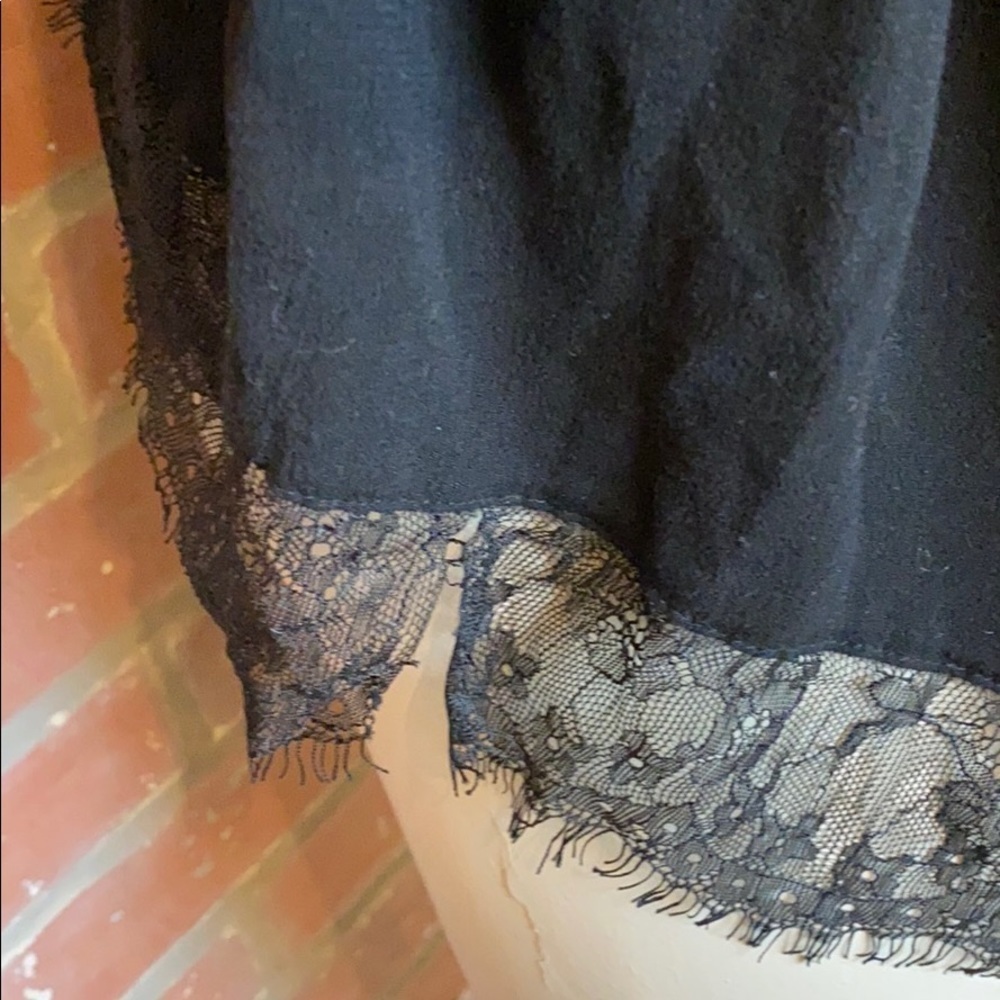La Hearts Black lace top - Picture 7 of 8